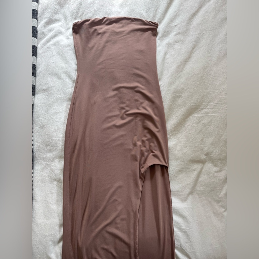 Superdown Strapless Mauve Dress